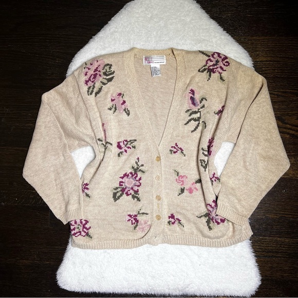 Vintage Milano Design Group Knit Floral Rose Needlepoint Cardigan Sweater - Picture 1 of 12